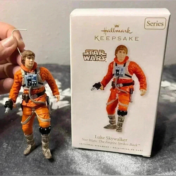 Hallmark NIB 2010 Luke Skywalker Star Wars The Empire Strikes Back Christmas #14 - Picture 2 of 7